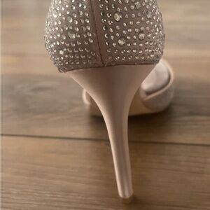 Badgley Mischka Pink Sparkling Heels